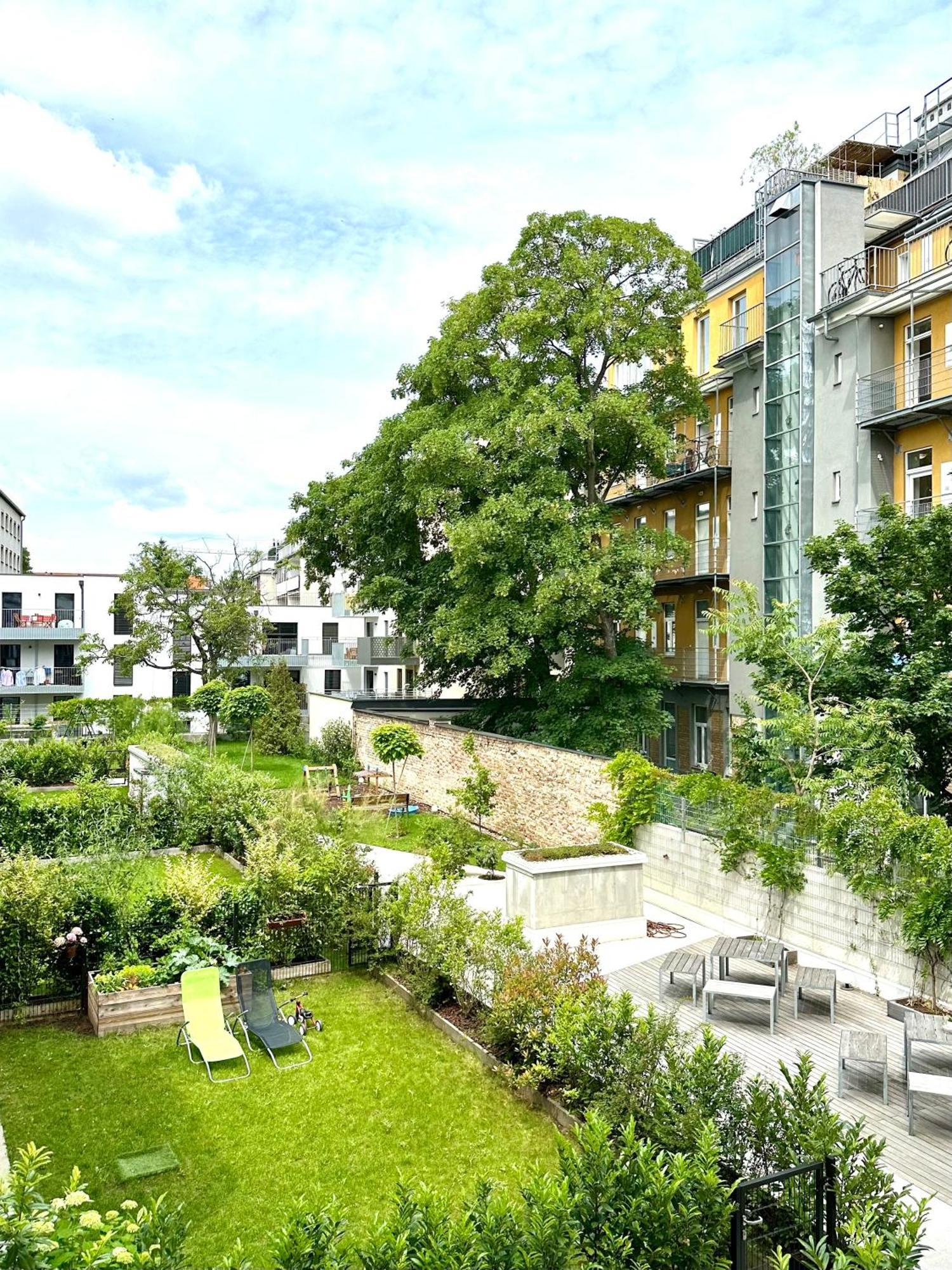 Vienna Sunny Side Up Apartments 外观 照片