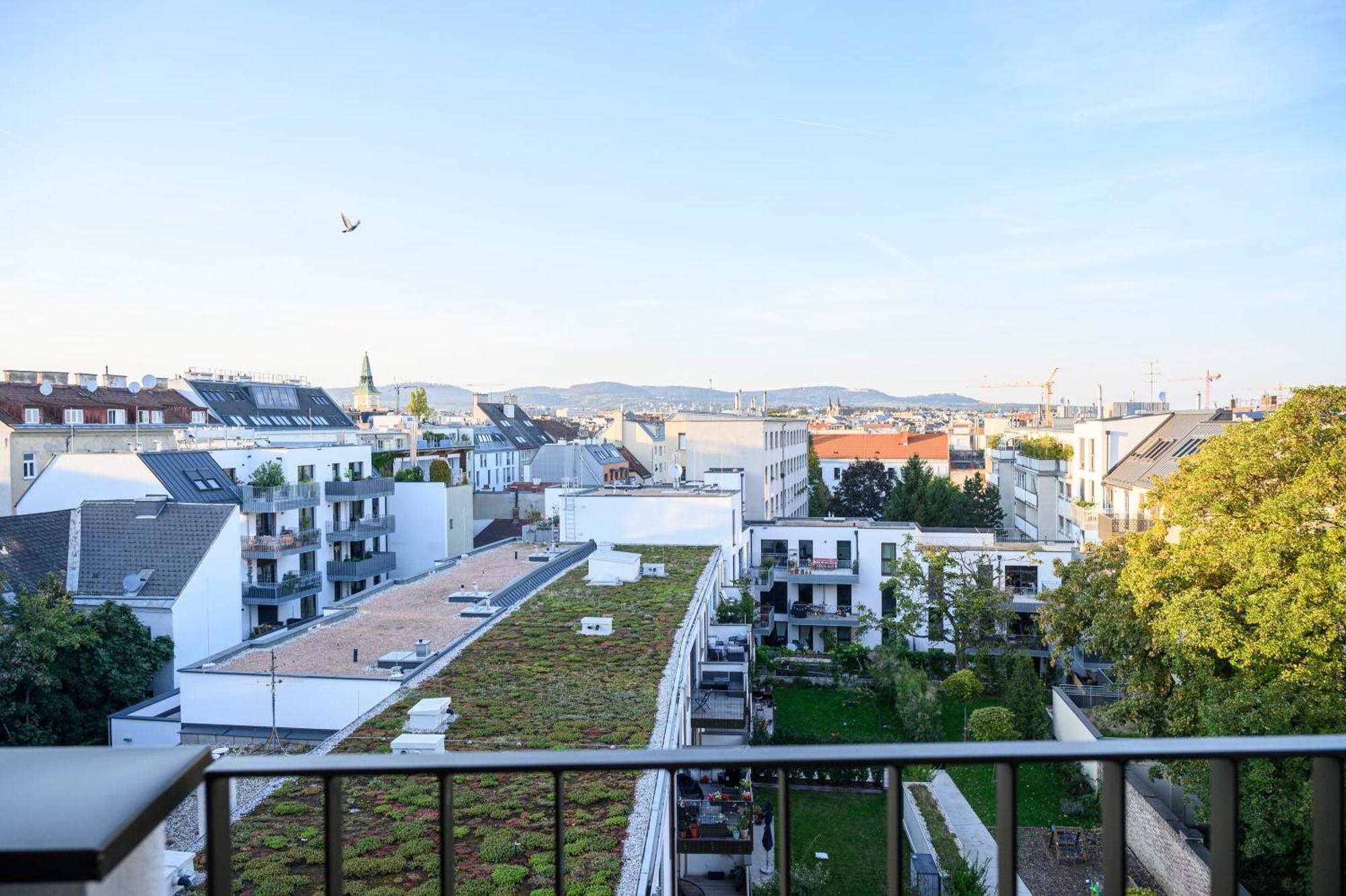 Vienna Sunny Side Up Apartments 外观 照片