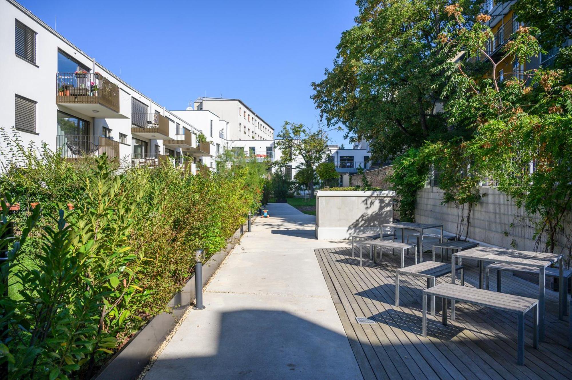 Vienna Sunny Side Up Apartments 外观 照片